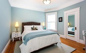 Amsi Lake Street San Francisco Room photo